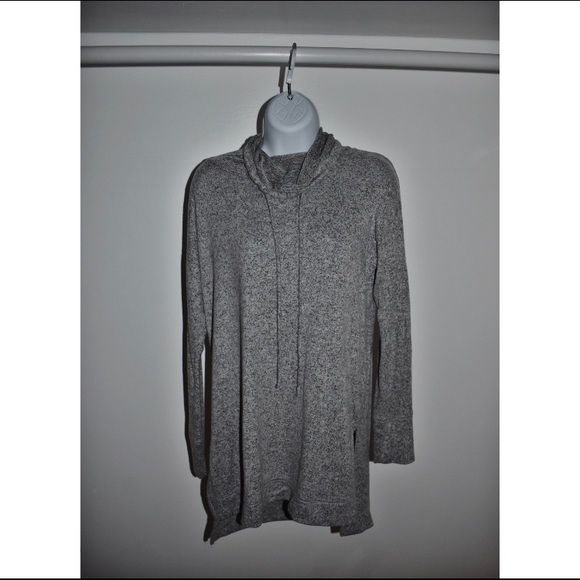 Ginger G Sweaters - 𝐆𝐈𝐍𝐆𝐄𝐑 𝐆 𝐋𝐨𝐧𝐠 𝐆𝐫𝐞𝐲 𝐒𝐰𝐞𝐚𝐭𝐞𝐫